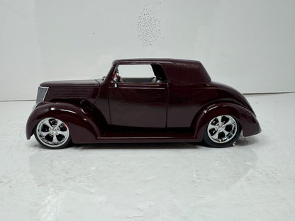 Yat Ming Road Signature 1937 Ford Shyne Rodz 1:18 Diecast