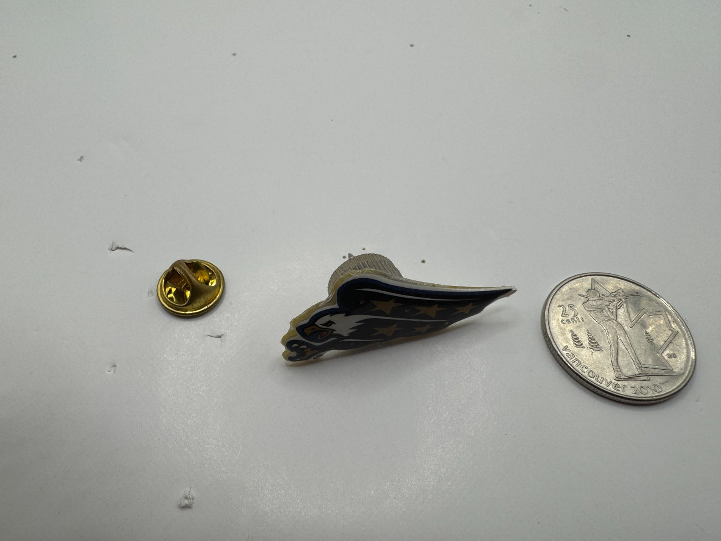 Washington Capitals Screaming Eagle Logo NHL Hockey Lapel Pin V2