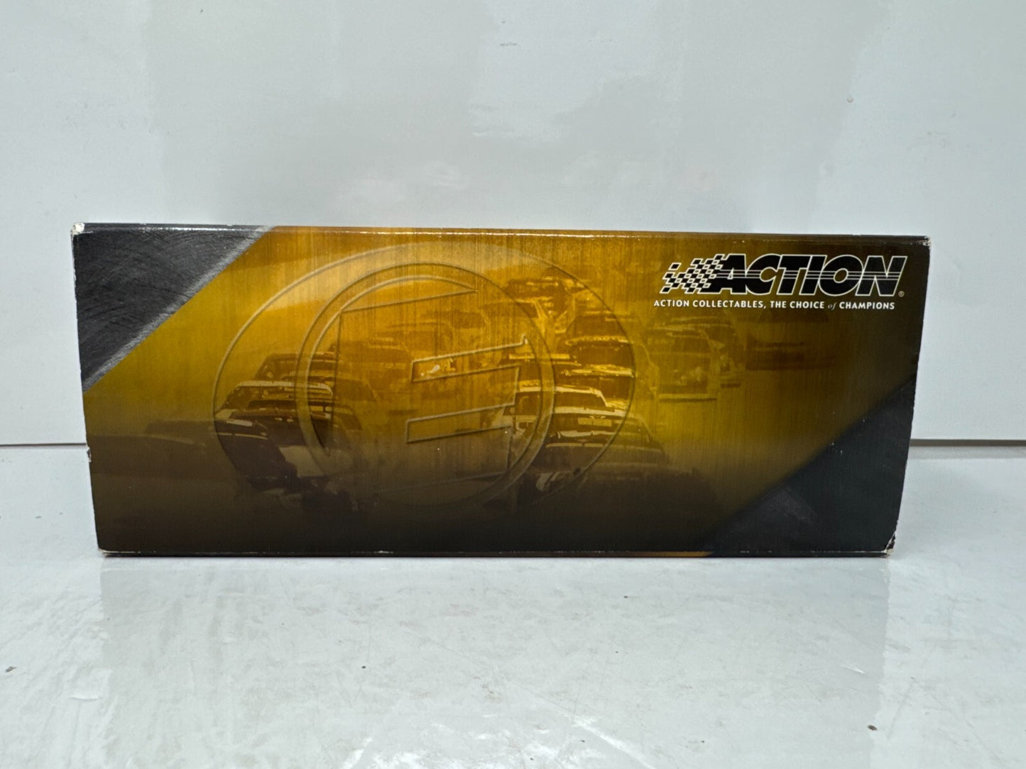 Action Nascar #20 Tony Stewart Home Depot 2003 Monte Carlo Elite 1:24 Diecast