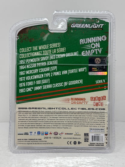 Greenlight Running on Empty 1972 Volkswagen Type 2 GREEN MACHINE 1:64 Diecast