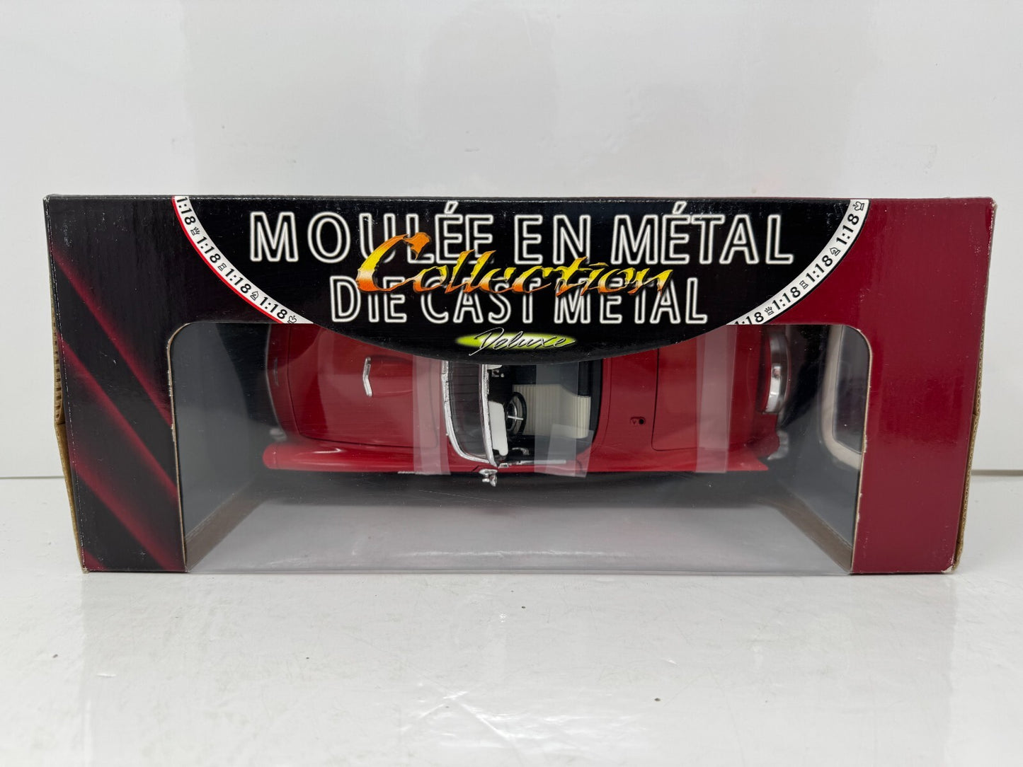 Yat Ming Road Signature 1957 Ford Thunderbird 1:18 Diecast