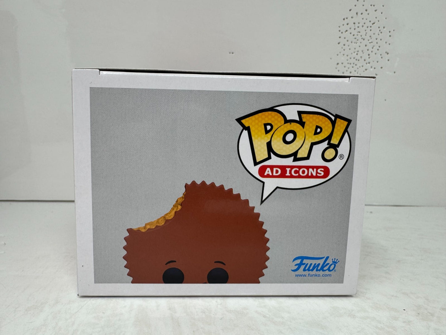 Funko Pop! AD Icons Reese's #198 Reese's Vinyl Figure
