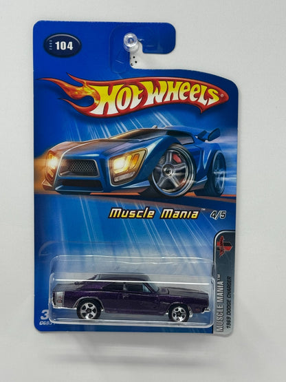 Hot Wheels Muscle Mania 1969 Dodge Charger 1:64 Diecast Purple