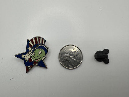 DLR Disney Jiminy Cricket Saluting Patriotic Star Salute Pinocchio Hidden Mickey Trading Pin DC1S3