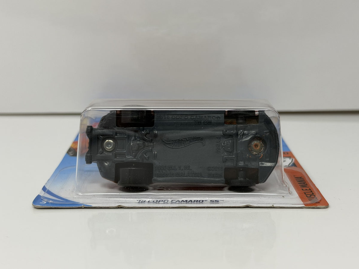 Hot Wheels Muscle Mania 2018 Chevrolet COPO Camaro SS 1:64 Diecast Orange