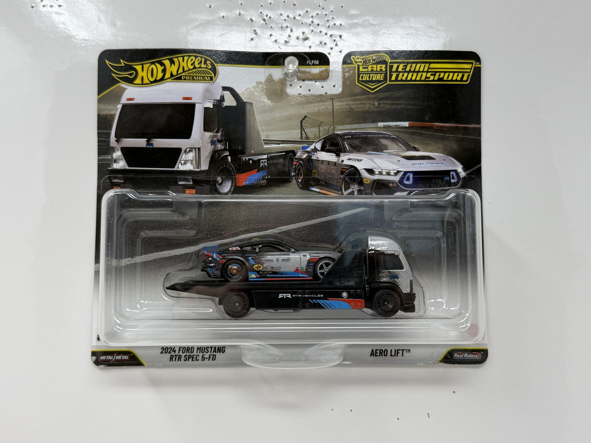 Hot Wheels Premium Team Transport #90 2024 Ford Mustang RTR 1:64 Diecast