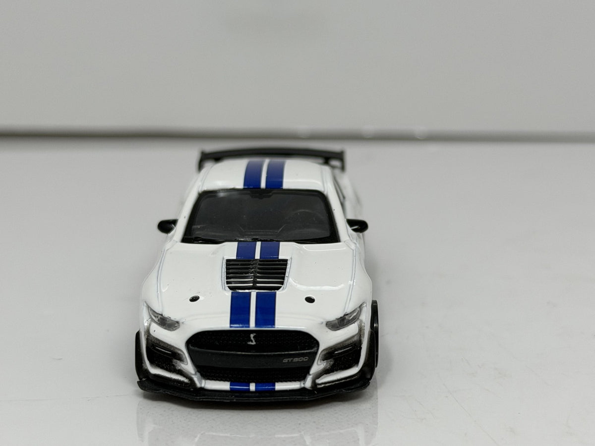 Bburago 2020 Ford Mustang Shelby GT500 White 1:64 Diecast
