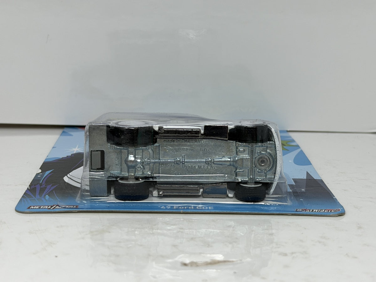 Hot Wheels Batman Classic TV Series 1949 Ford COE 1:64 Diecast Real Riders