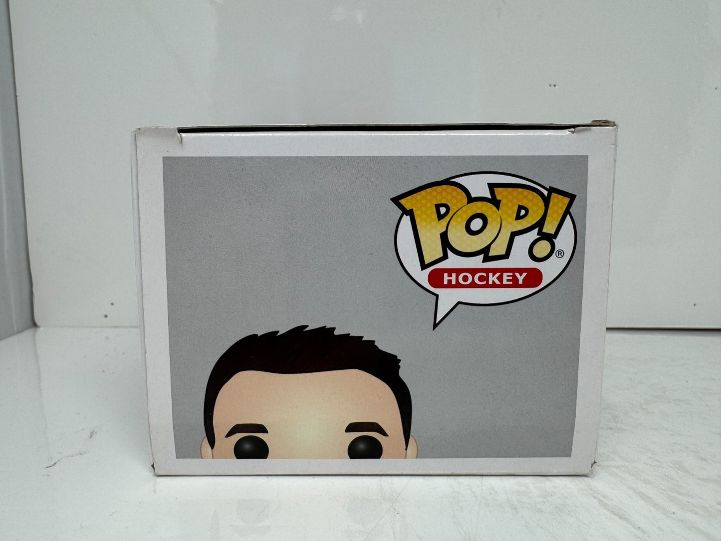Funko Pop! Hockey Jonathan Toews #09 Chicago Blackhawks Exclusive Vinyl Figure