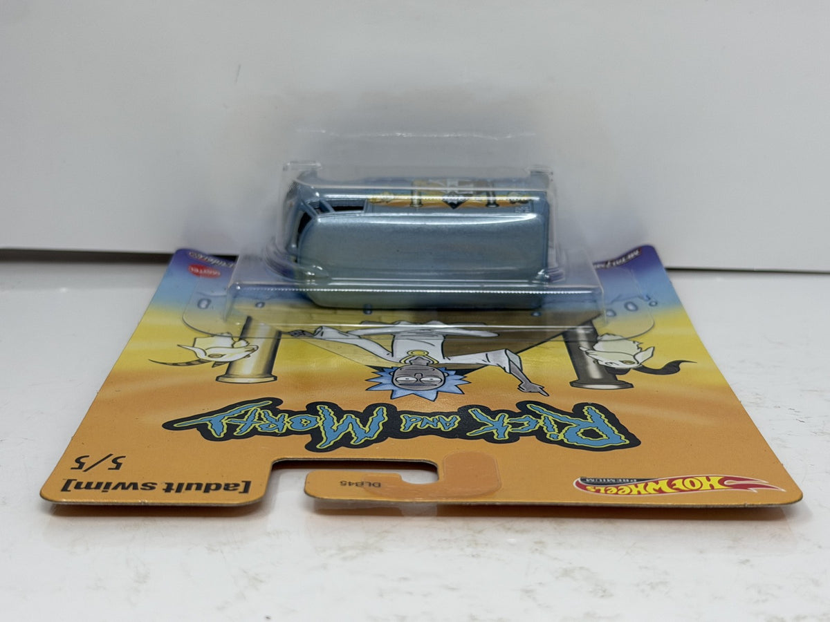 Hot Wheels Premium Rick and Morty Volkswagen T1 Panel Bus 1:64 Real Riders