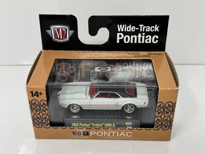 M2 Machines Pontiac 1968 Pontiac Firebird 400 H.O. 1:64 Diecast