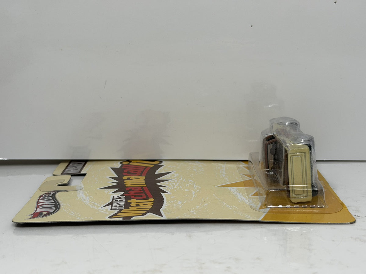 Hot Wheels Hershey's Whatchamacallit 1963 Studebaker Champ 1:64 Real Riders