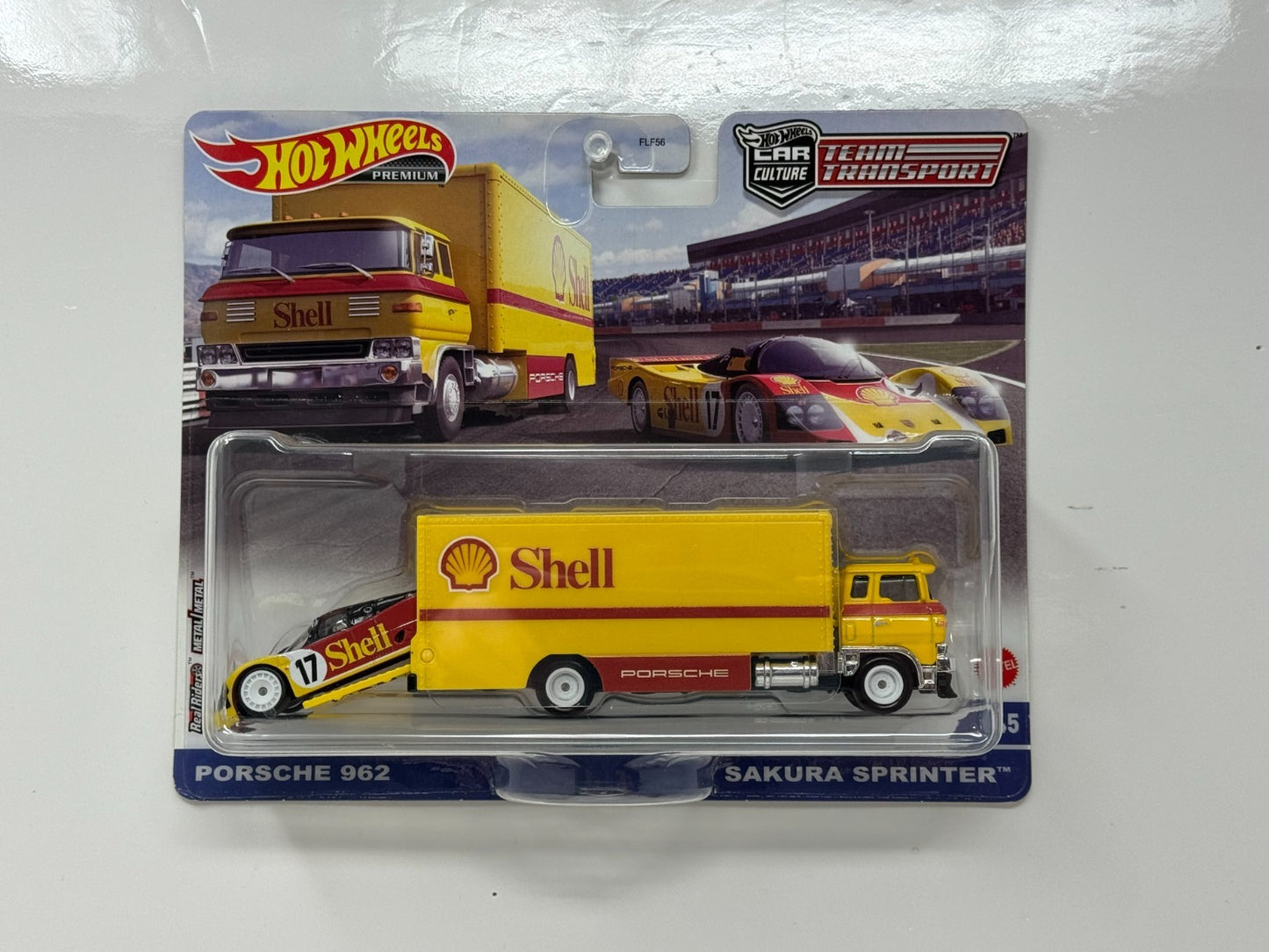 Hot Wheels Premium Team Transport #45 Porsche 962 & Sakura Sprinter 1:64 Diecast