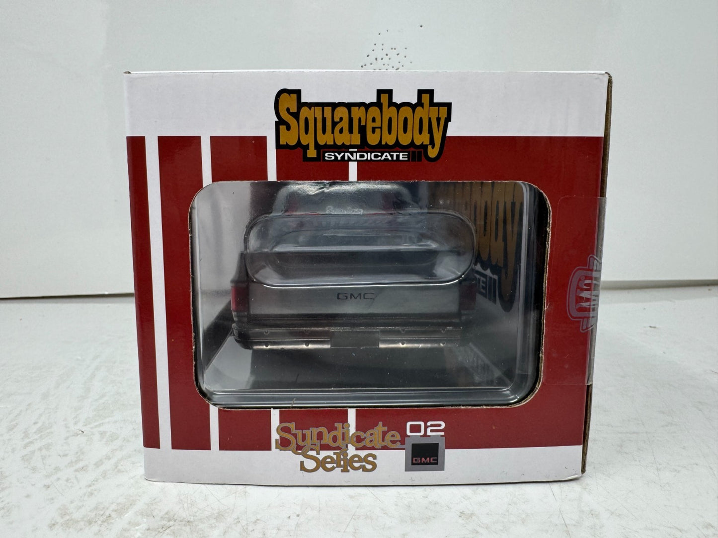 M2 Machines 1976 GMC Sierra Grande 15 SS02 Squarebody Syndicate RAW 1:24 Diecast