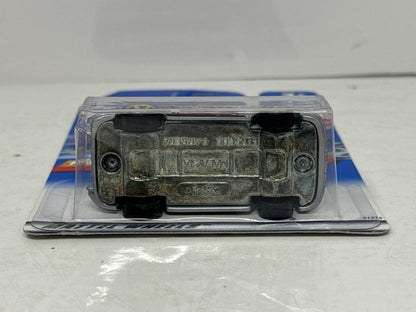 Hot Wheels Porsche Carrera 1:64 Diecast Silver Decal