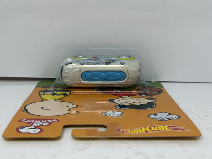 Hot Wheels Peanuts Soda Popper 1:64 Diecast Real Riders