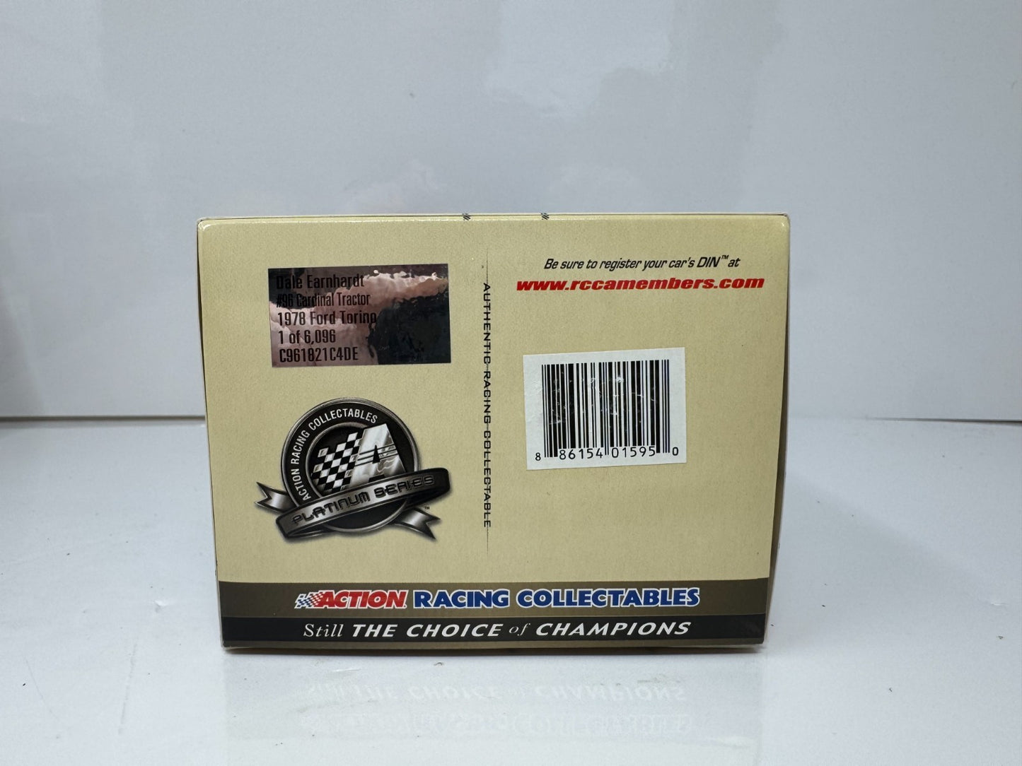 Action NASCAR Dale Earnhardt #96 Cardinal Tractor 1978 Ford Torino 1:24 Diecast