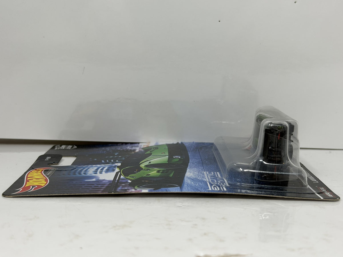 Hot Wheels Premium Exotic Envy Lamborghini Essenza SCV12 1:64 Diecast