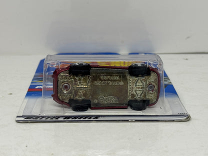 Hot Wheels Porsche 930 1:64 Diecast Burgundy