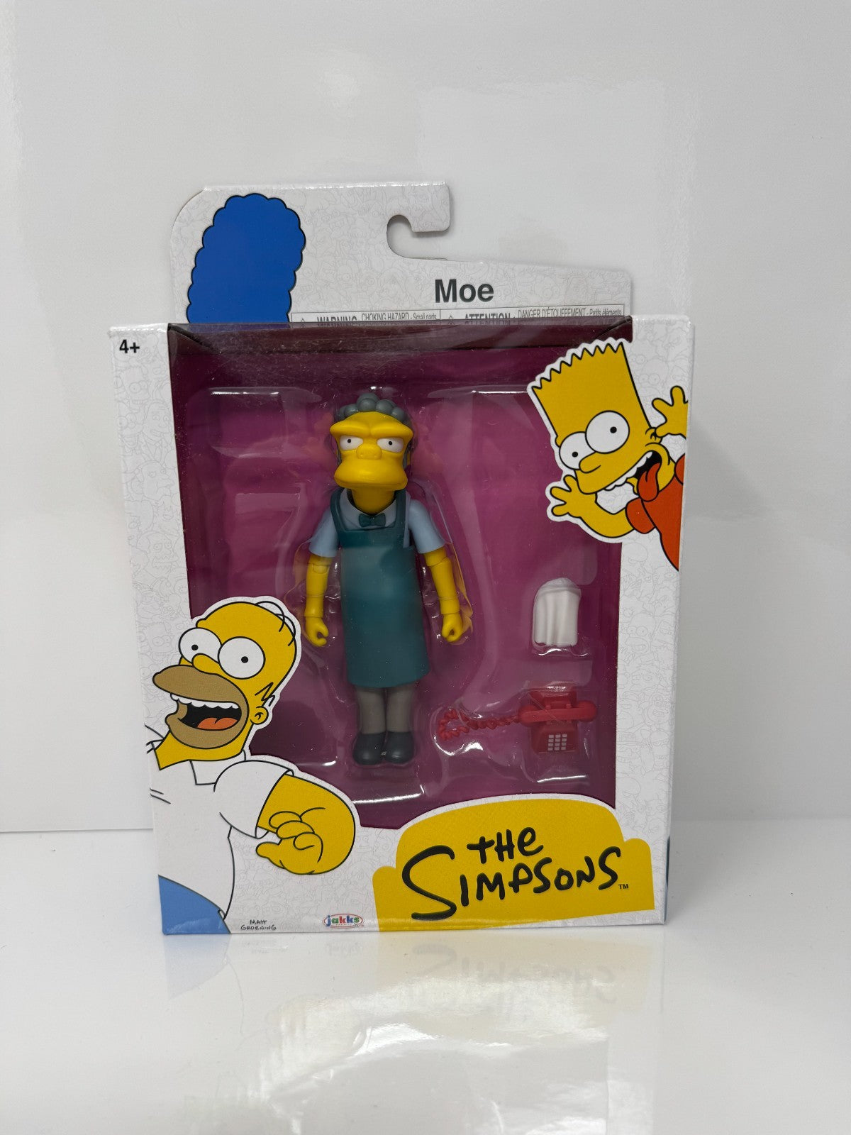 Jakks Pacific The Simpsons Moe Szyslak Tavern Figure with Phone Action Figure