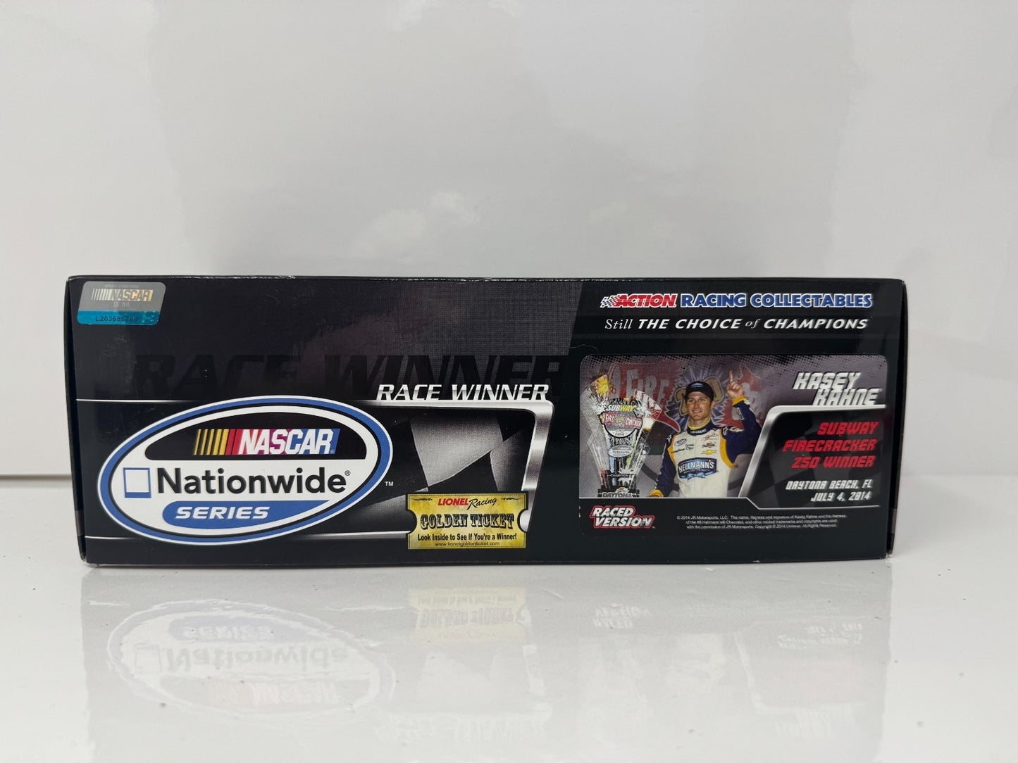 Lionel NASCAR Kasey Kahne #5 Hellmann's Daytona Win 2014 Camaro 1:24 Diecast
