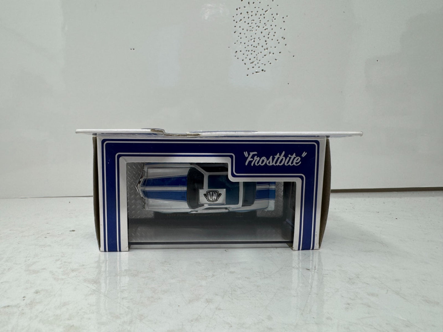 M2 Machines Frostbite 1972 Chevrolet Camaro Z/28 1:64 Diecast