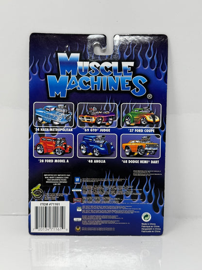 Muscle Machines 1968 Dodge Hemi Dart 1:64 Diecast