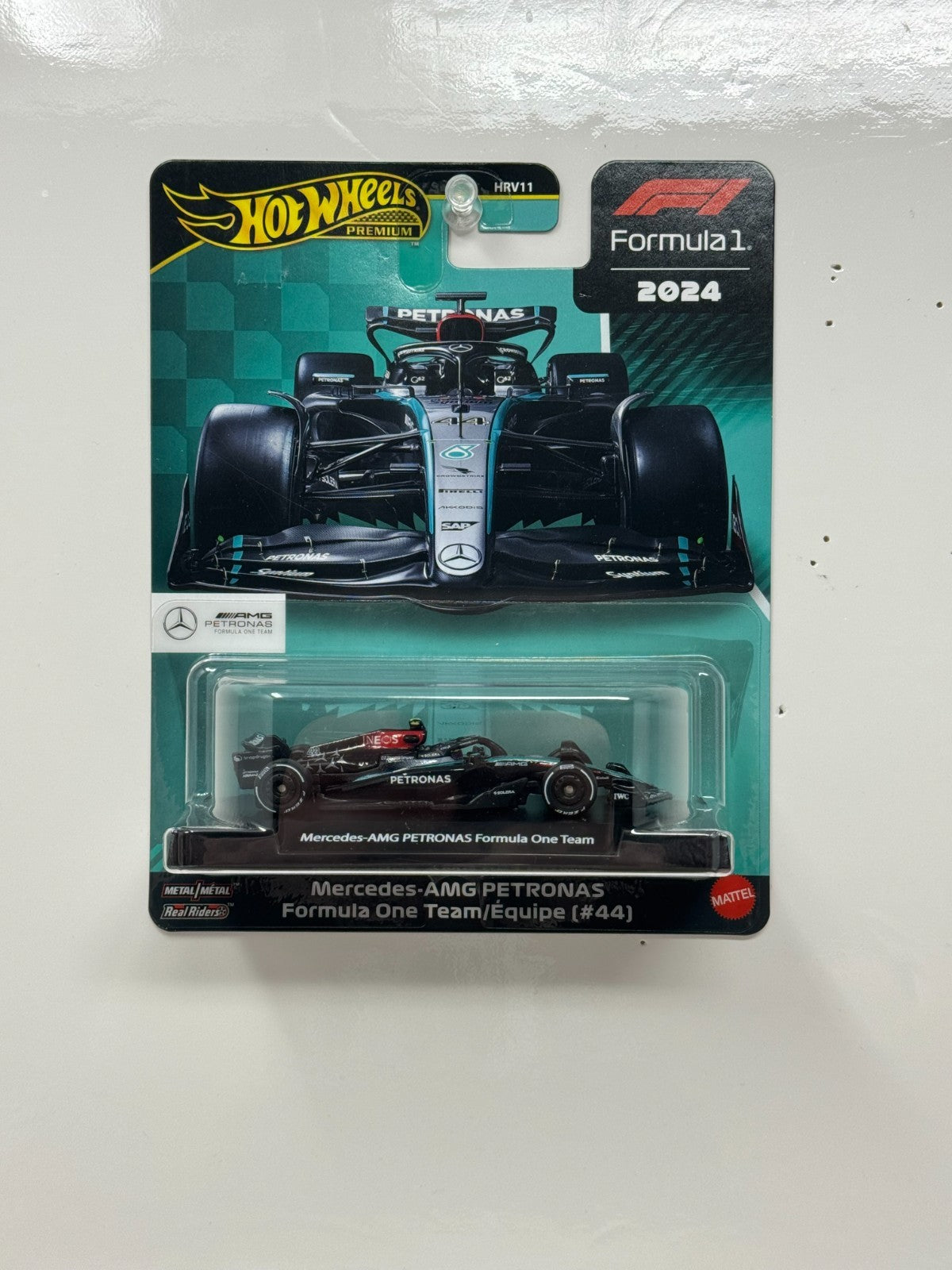 Hot Wheels Premium Formula 1 Mercedes-AMG Petronas F1 Team #44 1:64 Diecast