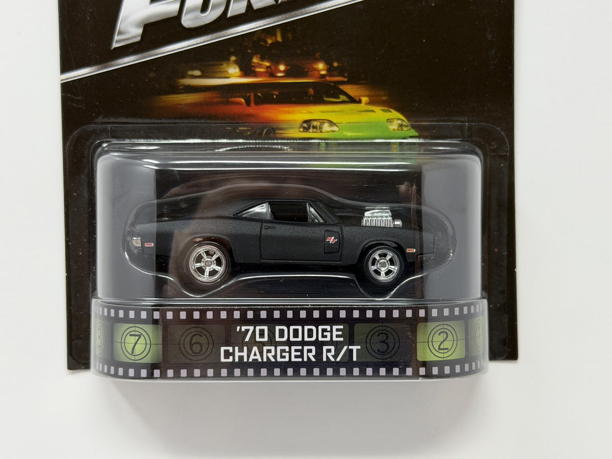 Hot Wheels Retro Entertainment Fast & Furious 1970 Dodge Charger RT 1:64 Diecast