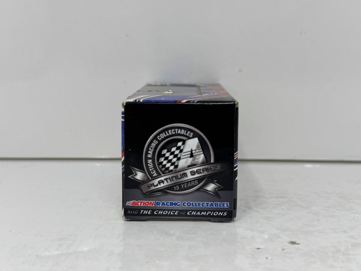 Action NASCAR #24 Jeff Gordon Dirt Car Chevrolet 1:64 Diecast