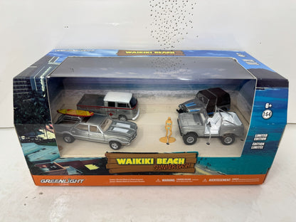 Greenlight Diorama Waikiki Beach Summer Bash Set RAW CHASE 1:64 Diecast
