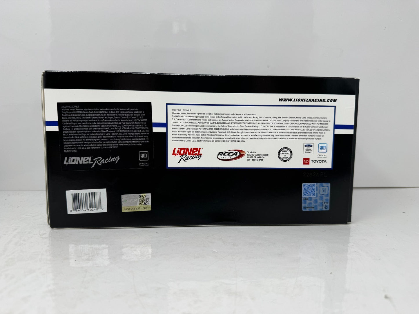 Lionel Racing Nascar #1 Ross Chastain Busch Light Fishing Chevy Camaro ZL1 1:24 Diecast