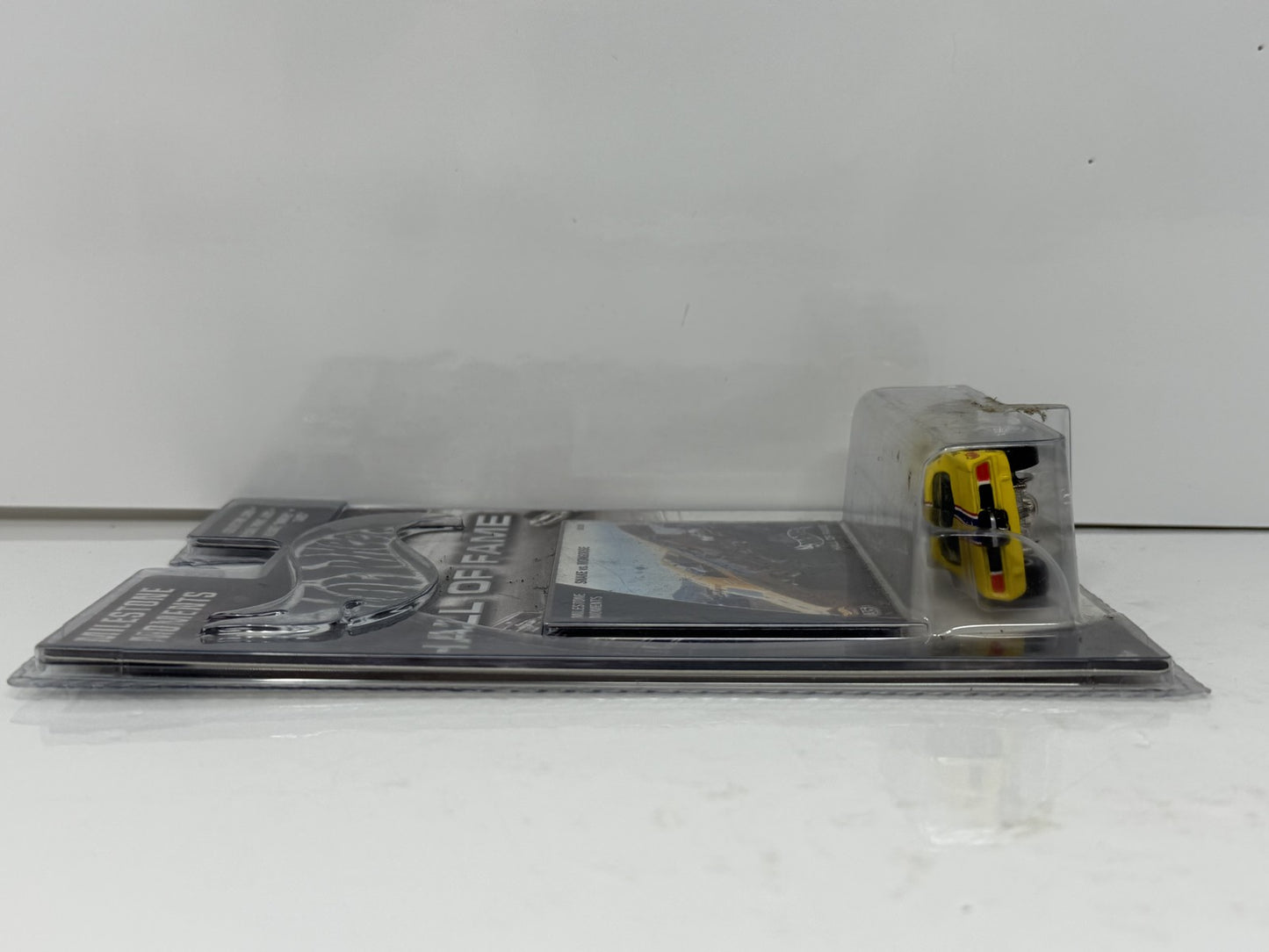 Hot Wheels Hall of Fame Milestone Moments Snake vs. Mongoose 1:64 Diecast