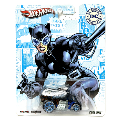 Hot Wheels DC Comics Originals Cool One Catwoman 1:64 Diecast Real Riders