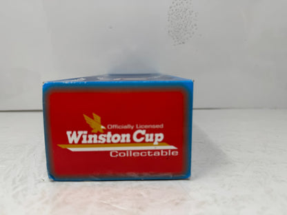 Action Nascar #88 Dale Jarrett Quality Care Ford Thunderbird 1:24 Diecast