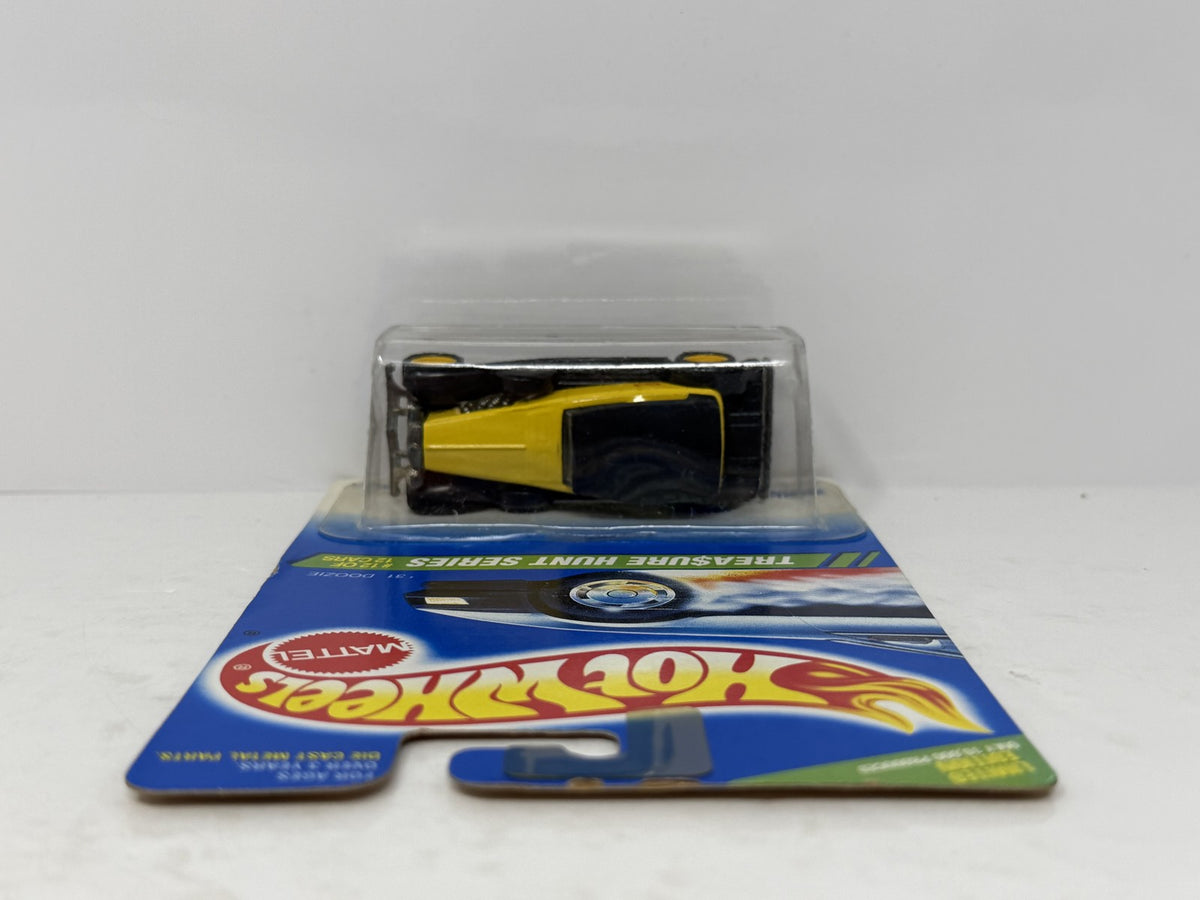 Hot Wheels 1995 Treasure Hunt Series 1931 Doozie 1:64 Diecast Yellow