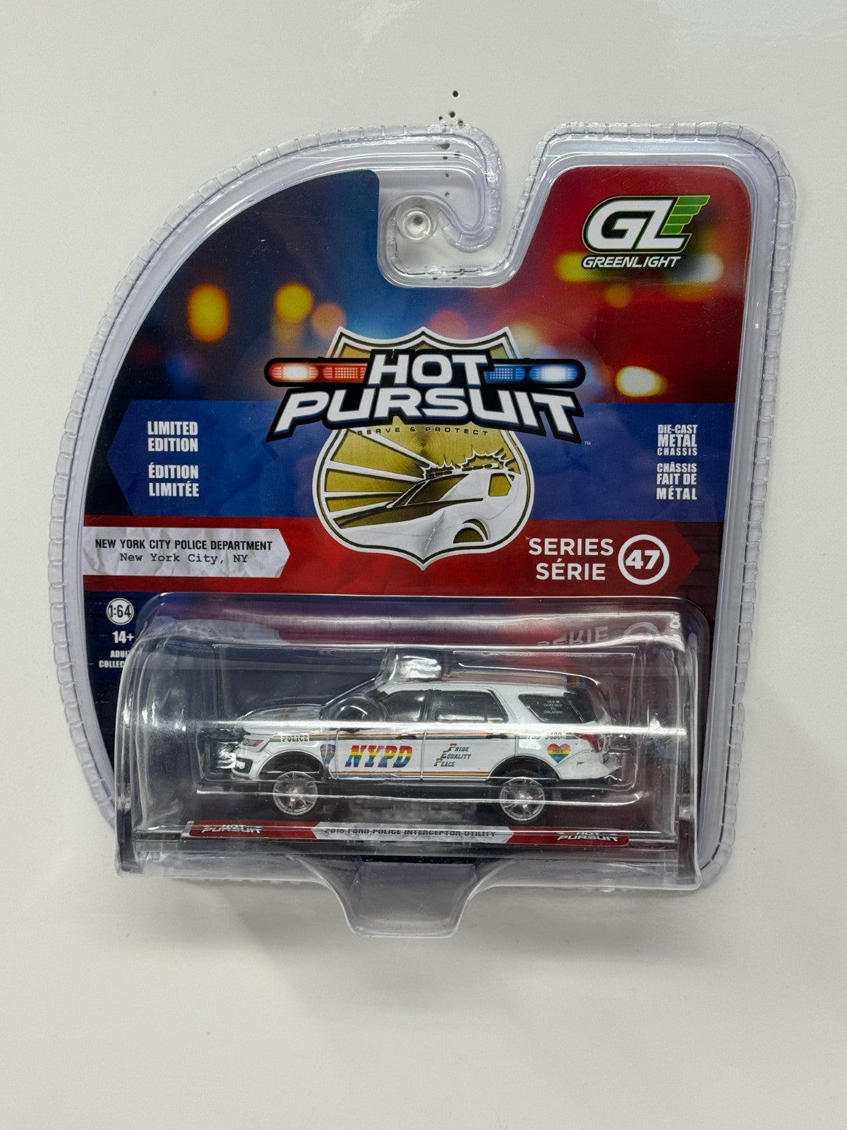 Greenlight Hot Pursuit 2016 Ford Police Interceptor NYPD Pride 1:64 Diecast
