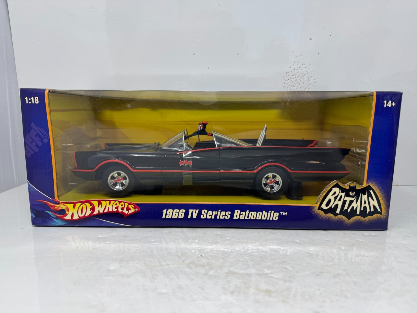 Hot Wheels Batman 1966 TV Series Batmobile 1:18 Diecast