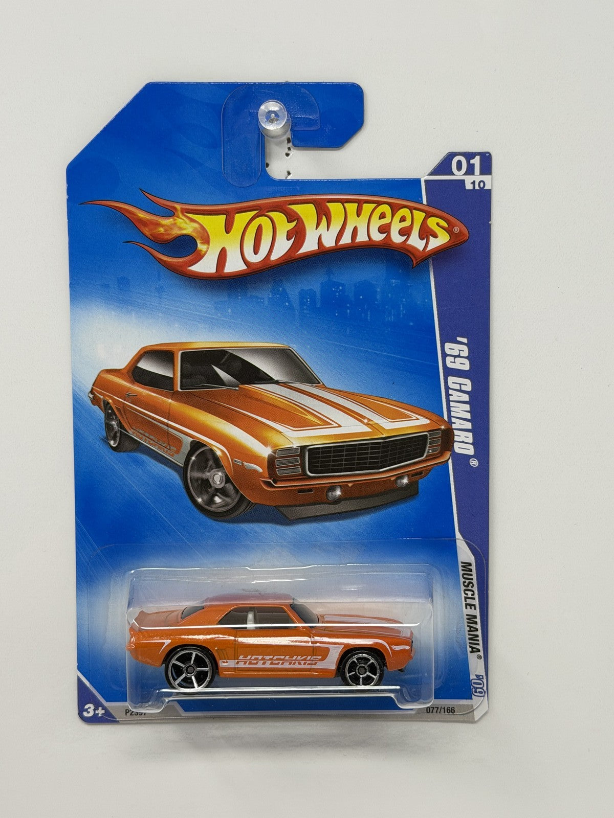 Hot Wheels Muscle Mania 1969 Chevrolet Camaro 1:64 Diecast Orange