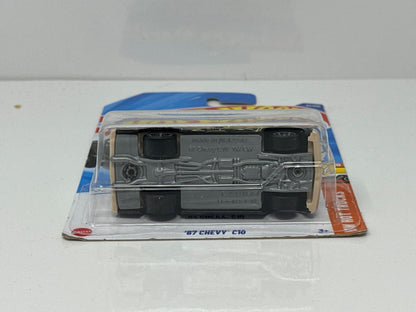 Hot Wheels HW Hot Trucks 1967 Chevy C10 1:64 Diecast