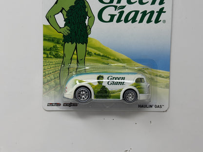 Hot Wheels Green Giant Haulin' Gas 1:64 Diecast Real Riders