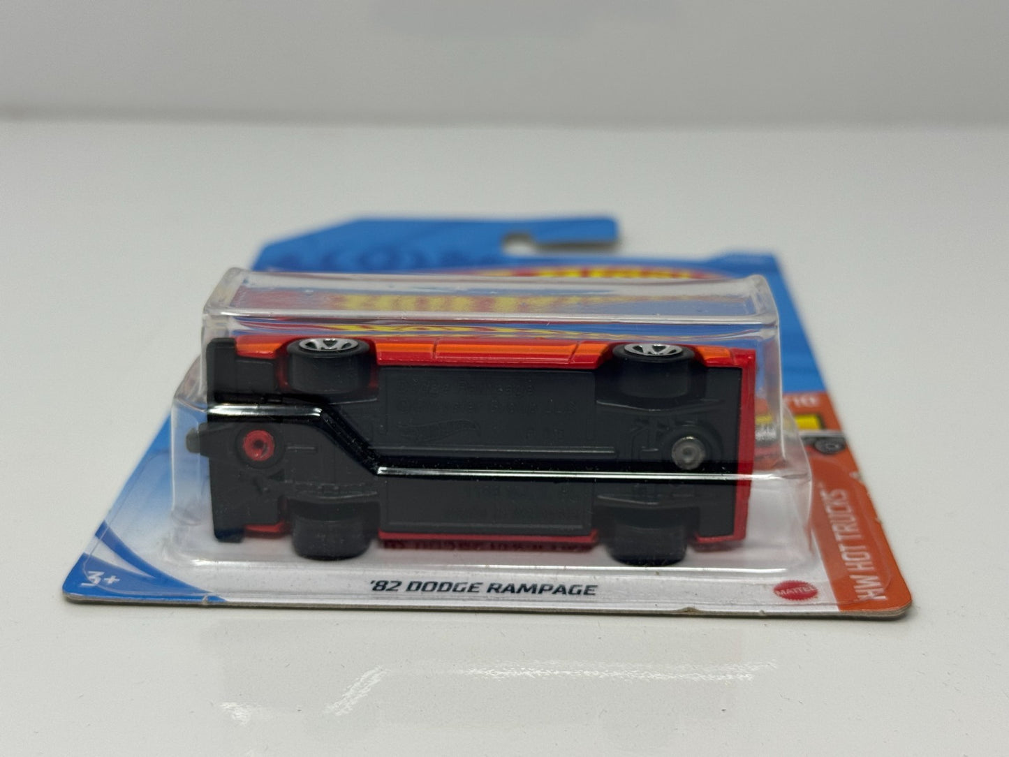 Hot Wheels Hot Trucks 1982 Dodge Rampage 1:64 Diecast V2