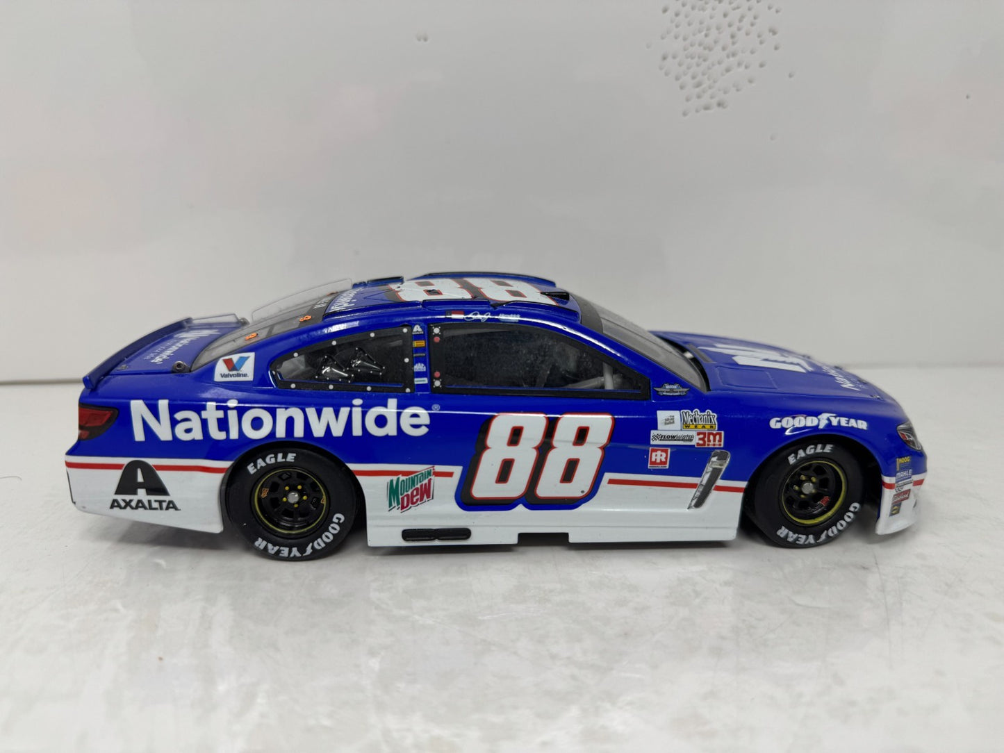 Lionel Nascar #88 Dale Earnhardt Jr. Nationwide Darlington 2017 SS 1:24 Diecast