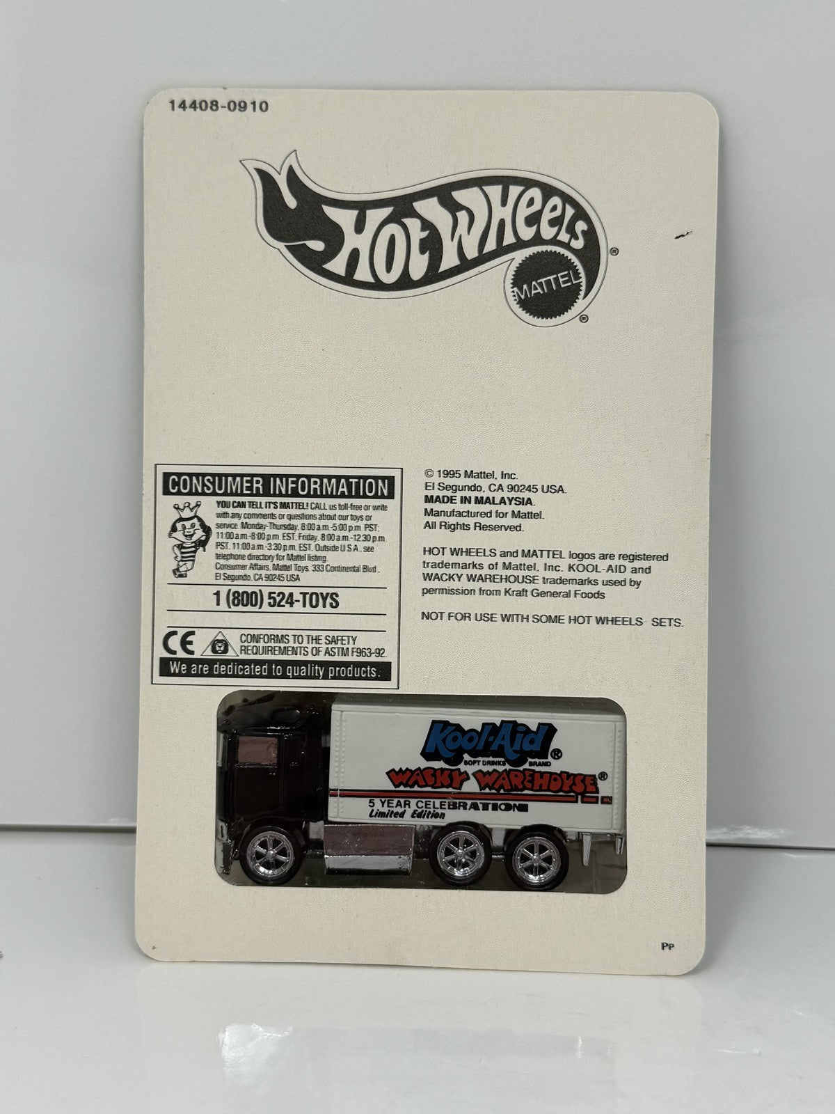 Hot Wheels Kool-Aid Wacky Warehouse Commemorative Hiway Hauler 1:64 Diecast