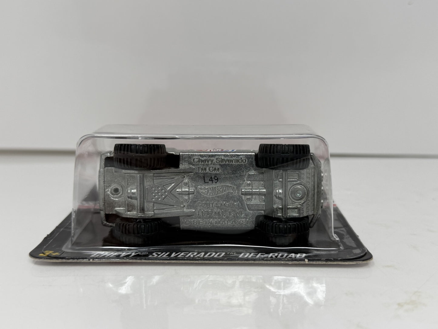 Hot Wheels 2019 Collector Edition Chevy Silverado Off Road Mail In 1:64 Diecast