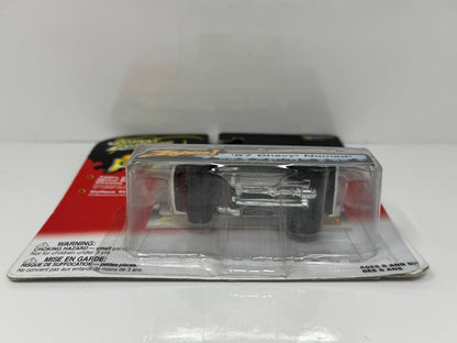 Johnny Lightning Street Freaks 1957 Chevy Nomad Zingers 1:64 Diecast