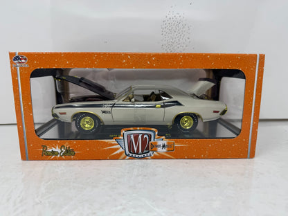 M2 Machines 1970 Dodge Challenger TA Detroit Muscle CHASE 1:24 Diecast Gold Rims