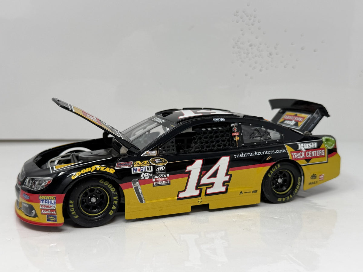 Lionel Nascar Tony Stewart #14 Rush Truck Centers 2016 Chevrolet SS 1:24 Diecast