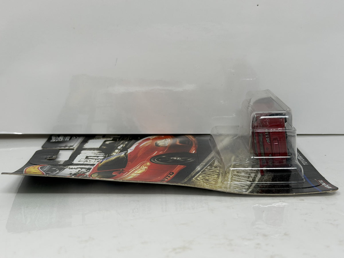 Hot Wheels Premium Cruise Boulevard Toyota Supra 1:64 Diecast