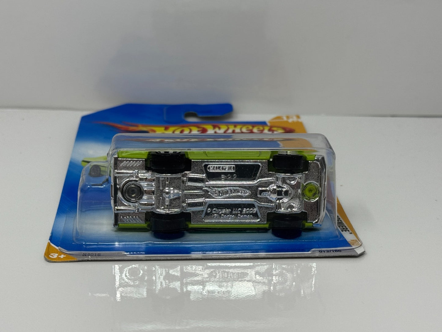 Hot Wheels Premiere 1971 Dodge Demon 1:64 Diecast Green